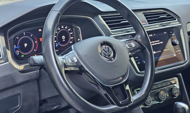Мініатюра 31 Volkswagen Tiguan 2020