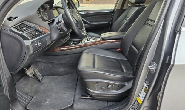 Мініатюра 24 BMW X5 2013