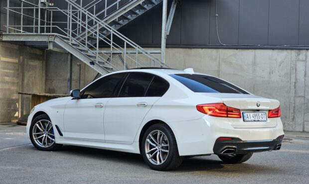 Мініатюра 3 BMW 5 Series 2017 G30 X-Drive M-Pack