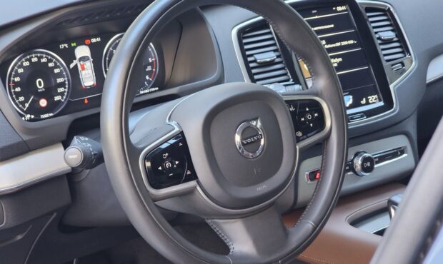 Мініатюра 33 Volvo XC90 2019