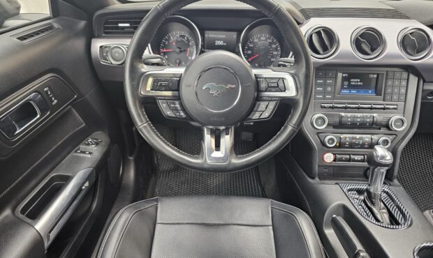 Мініатюра 34 Ford Mustang 2016