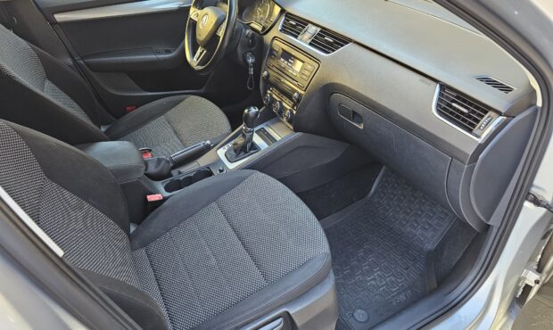 Мініатюра 41 Skoda Octavia A7 2013 1.6d