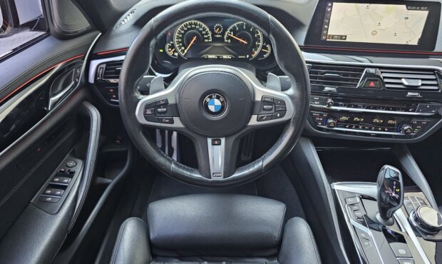 Мініатюра 42 BMW 5 Series 2017 G30 X-Drive M-Pack