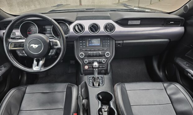 Мініатюра 45 Ford Mustang 2016