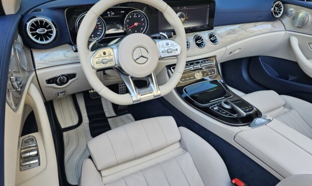 Мініатюра 46 Mercedes-Benz E-400 Cabriolet 2018