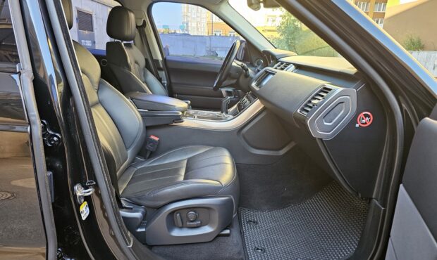 Мініатюра 44 Land Rover Range Rover Sport 2016