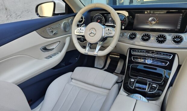 Мініатюра 48 Mercedes-Benz E-400 Cabriolet 2018