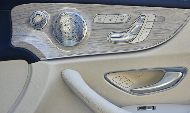 Мініатюра 56 Mercedes-Benz E-400 Cabriolet 2018