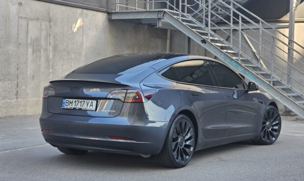 Мініатюра 5 Tesla Model 3 2021 Performance EU