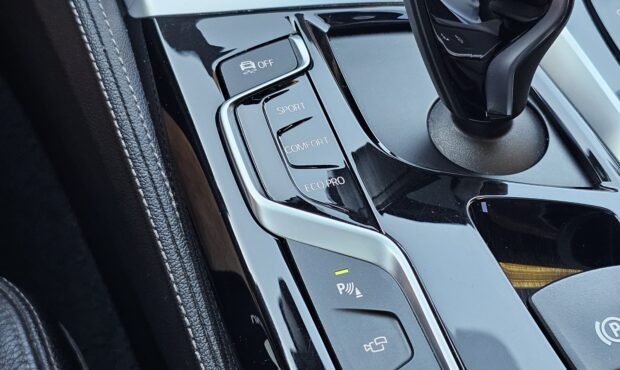 Мініатюра 58 BMW 5 Series 2017 G30 X-Drive M-Pack