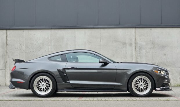 Мініатюра 7 Ford Mustang 2016