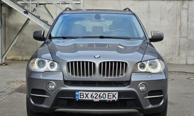 Мініатюра 8 BMW X5 2013