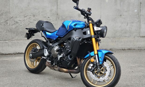Мініатюра Yamaha XSR 900 2023
