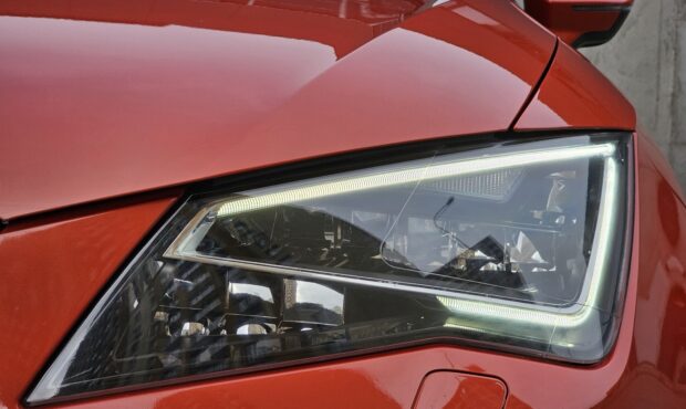 Мініатюра 12 Seat Leon FR Orange 2016
