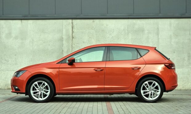 Мініатюра 2 Seat Leon FR Orange 2016