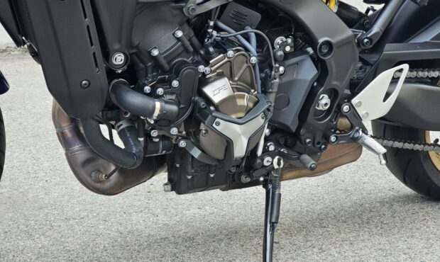 Мініатюра 25 Yamaha XSR 900 2023