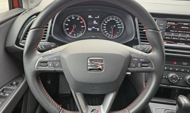 Мініатюра 36 Seat Leon FR Orange 2016