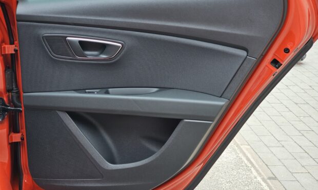 Мініатюра 48 Seat Leon FR Orange 2016