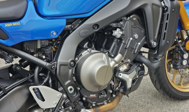 Мініатюра 6 Yamaha XSR 900 2023