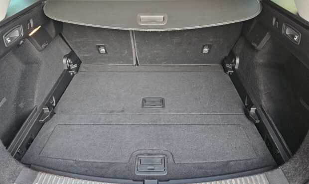 Миниатюра 14 Renault Megane 2018