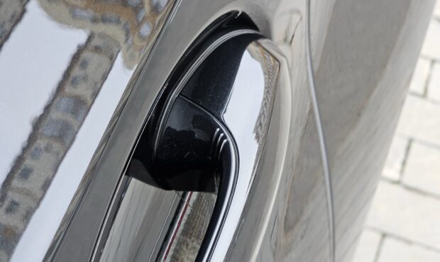 Миниатюра 14 BMW 3 2022/2024