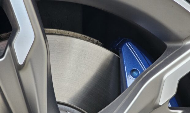 Миниатюра 16 BMW M550i xDrive 2019 4.4