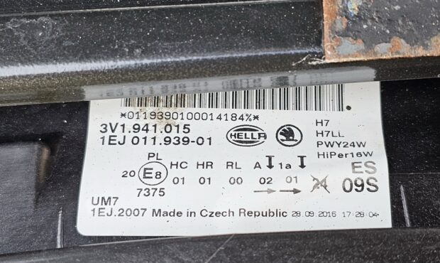 Миниатюра 16 Skoda Superb 2016