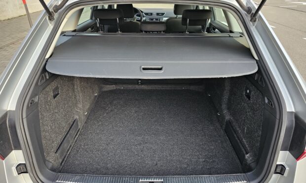 Миниатюра 17 Skoda Superb 2016