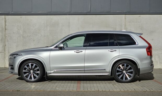 Мініатюра 2 Volvo XC90 2021