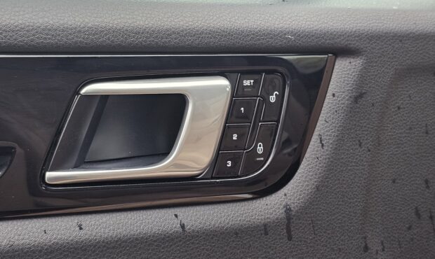 Мініатюра 22 Porsche Cayenne 2018