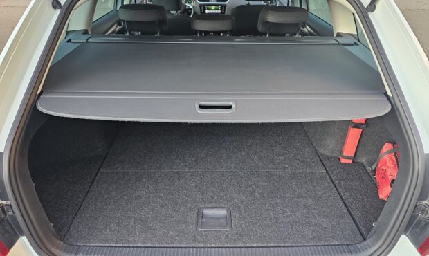 Мініатюра 23 Skoda Octavia Scout 2017