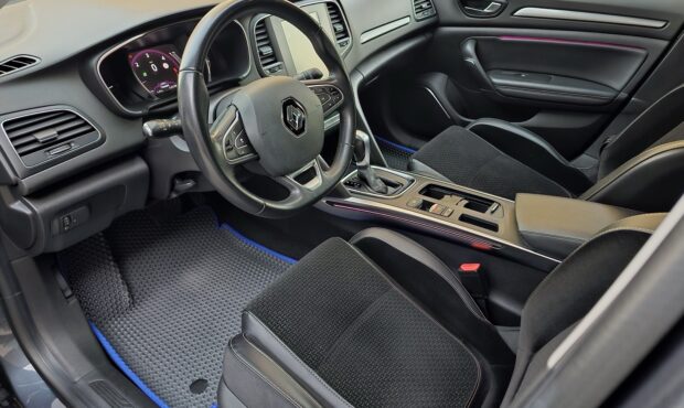 Миниатюра 26 Renault Megane 2018