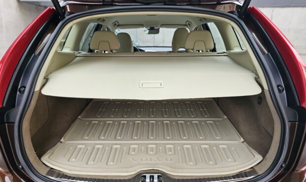 Мініатюра 26 Volvo XC60 2013