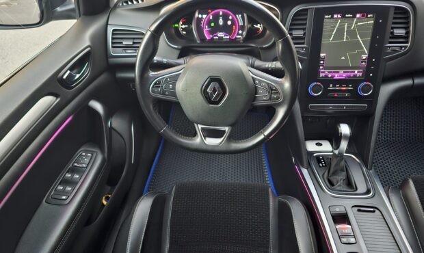 Миниатюра 29 Renault Megane 2018