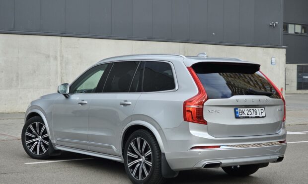 Мініатюра 3 Volvo XC90 2021