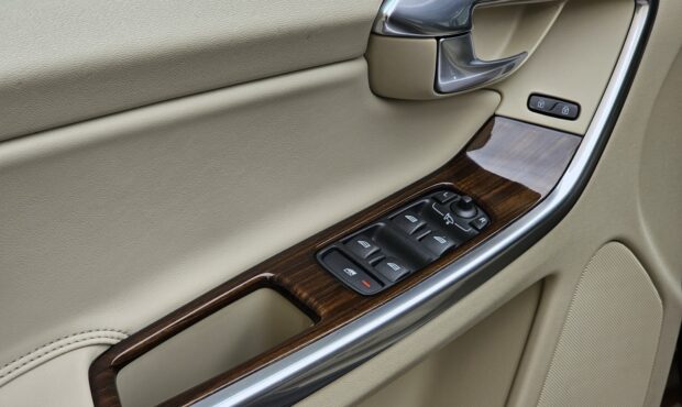 Мініатюра 31 Volvo XC60 2013