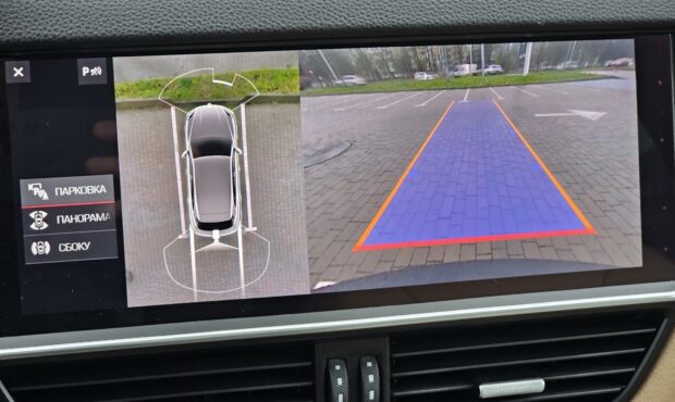 Мініатюра 35 Porsche Cayenne 2018