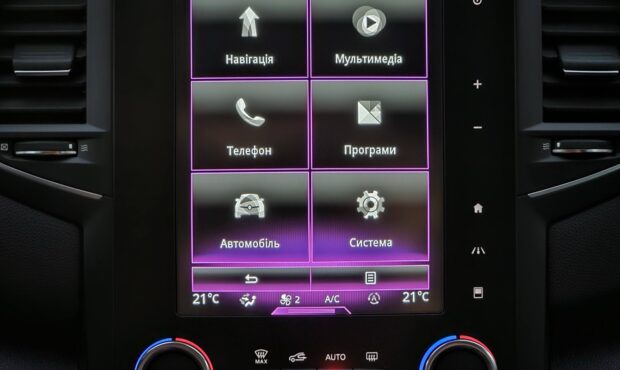 Миниатюра 38 Renault Megane 2018