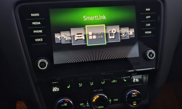 Мініатюра 38 Skoda Octavia Scout 2017