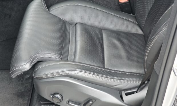 Мініатюра 39 Volvo XC90 2021