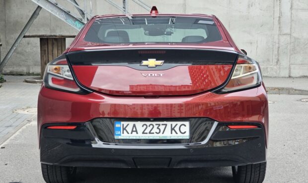 Мініатюра 4 Chevrolet Volt 2016 Plug-in Hybrid