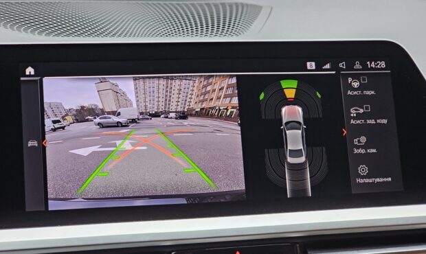 Миниатюра 42 BMW 3 2022/2024