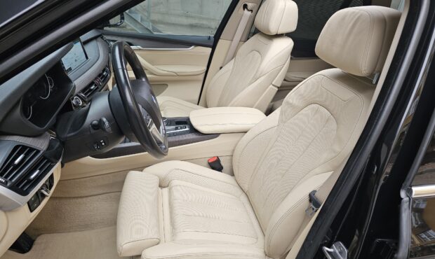 Мініатюра 42 BMW X5 2018