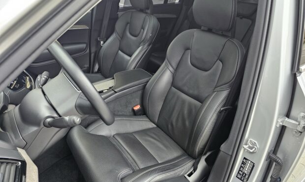 Мініатюра 42 Volvo XC90 2021