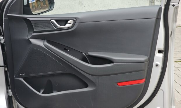 Мініатюра 41 Hyundai Ioniq Electric