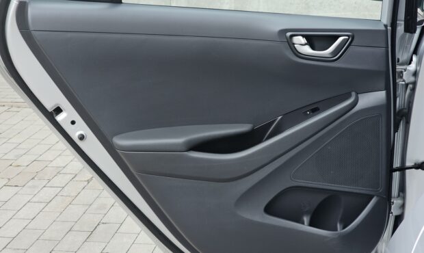 Мініатюра 46 Hyundai Ioniq Electric