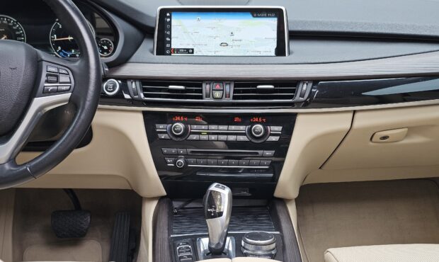 Мініатюра 50 BMW X5 2018