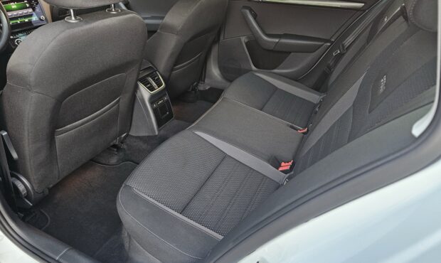 Мініатюра 55 Skoda Octavia Scout 2017