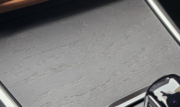 Миниатюра 55 BMW 3 2022/2024