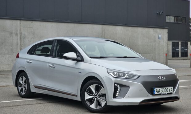 Мініатюра 7 Hyundai Ioniq Electric